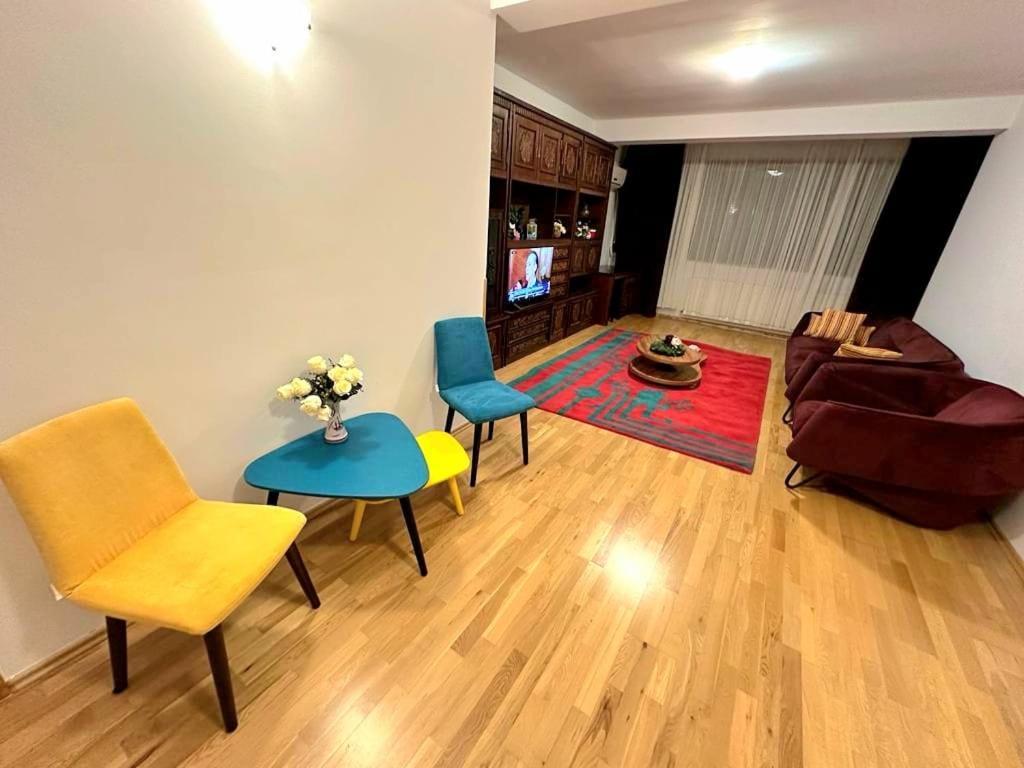 Centru Unirii Luxury Vip Apartament 2 Camere 98 Mp ! Parcare Subterana Privata Incalzita Iarna Si Climatizata Vara Doar Cu Rezervare In Limita Locurilor Disponibile ! Proprietate In Regim Hoteliep - Nu Are Bucatarie ! ブカレスト エクステリア 写真