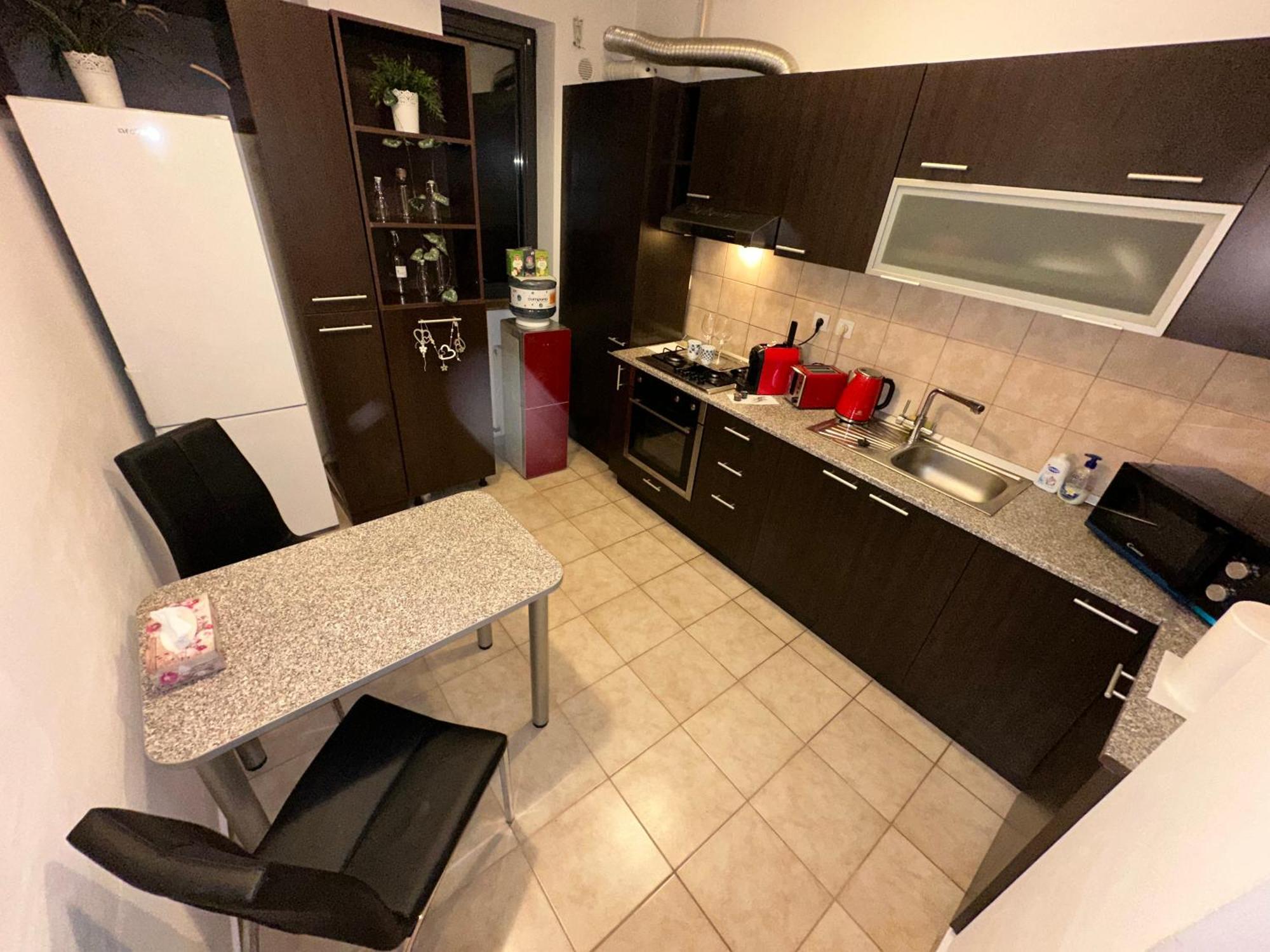 Centru Unirii Luxury Vip Apartament 2 Camere 98 Mp ! Parcare Subterana Privata Incalzita Iarna Si Climatizata Vara Doar Cu Rezervare In Limita Locurilor Disponibile ! Proprietate In Regim Hoteliep - Nu Are Bucatarie ! ブカレスト エクステリア 写真
