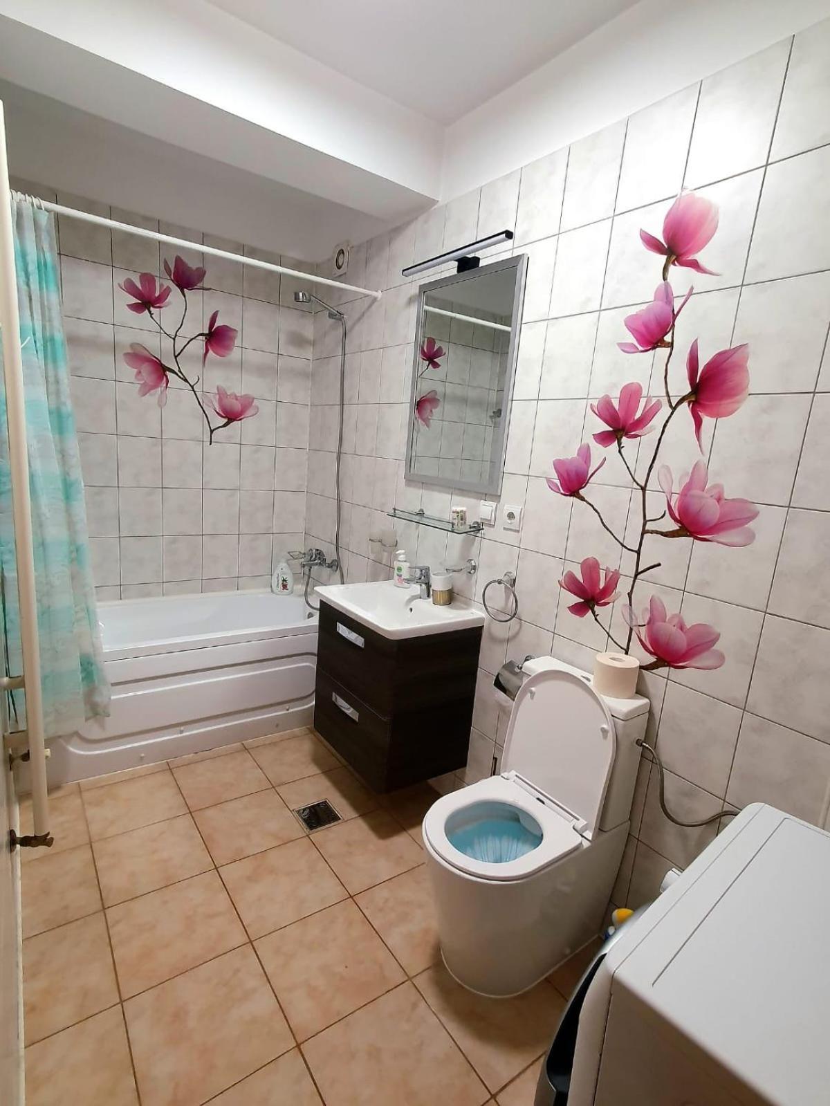 Centru Unirii Luxury Vip Apartament 2 Camere 98 Mp ! Parcare Subterana Privata Incalzita Iarna Si Climatizata Vara Doar Cu Rezervare In Limita Locurilor Disponibile ! Proprietate In Regim Hoteliep - Nu Are Bucatarie ! ブカレスト エクステリア 写真